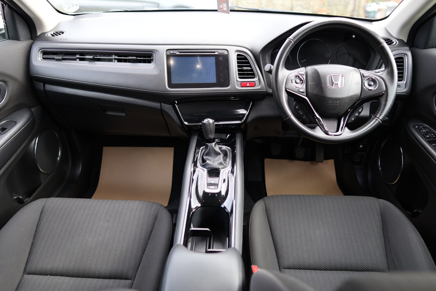 Used Honda HR-V 2015 for sale - 78166685: Photo 15