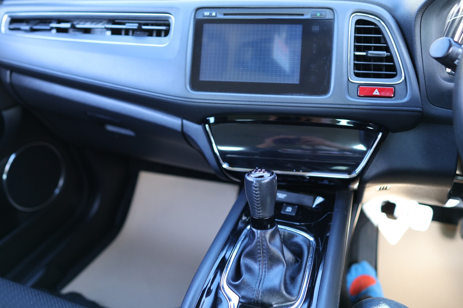 Used Honda HR-V 2015 for sale - 78166685: Photo 18