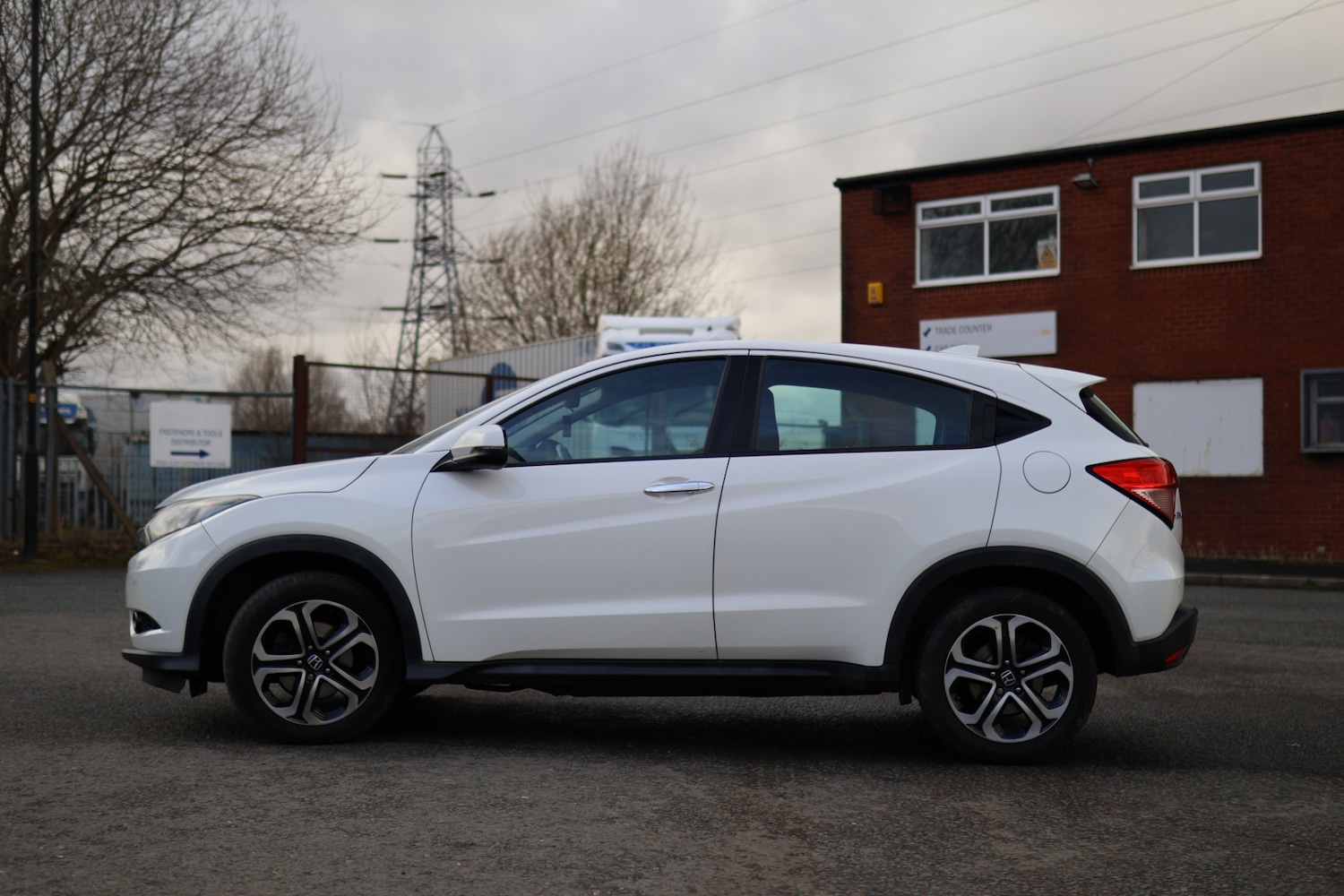 Used Honda HR-V 2015 for sale - 78166685: Photo 4