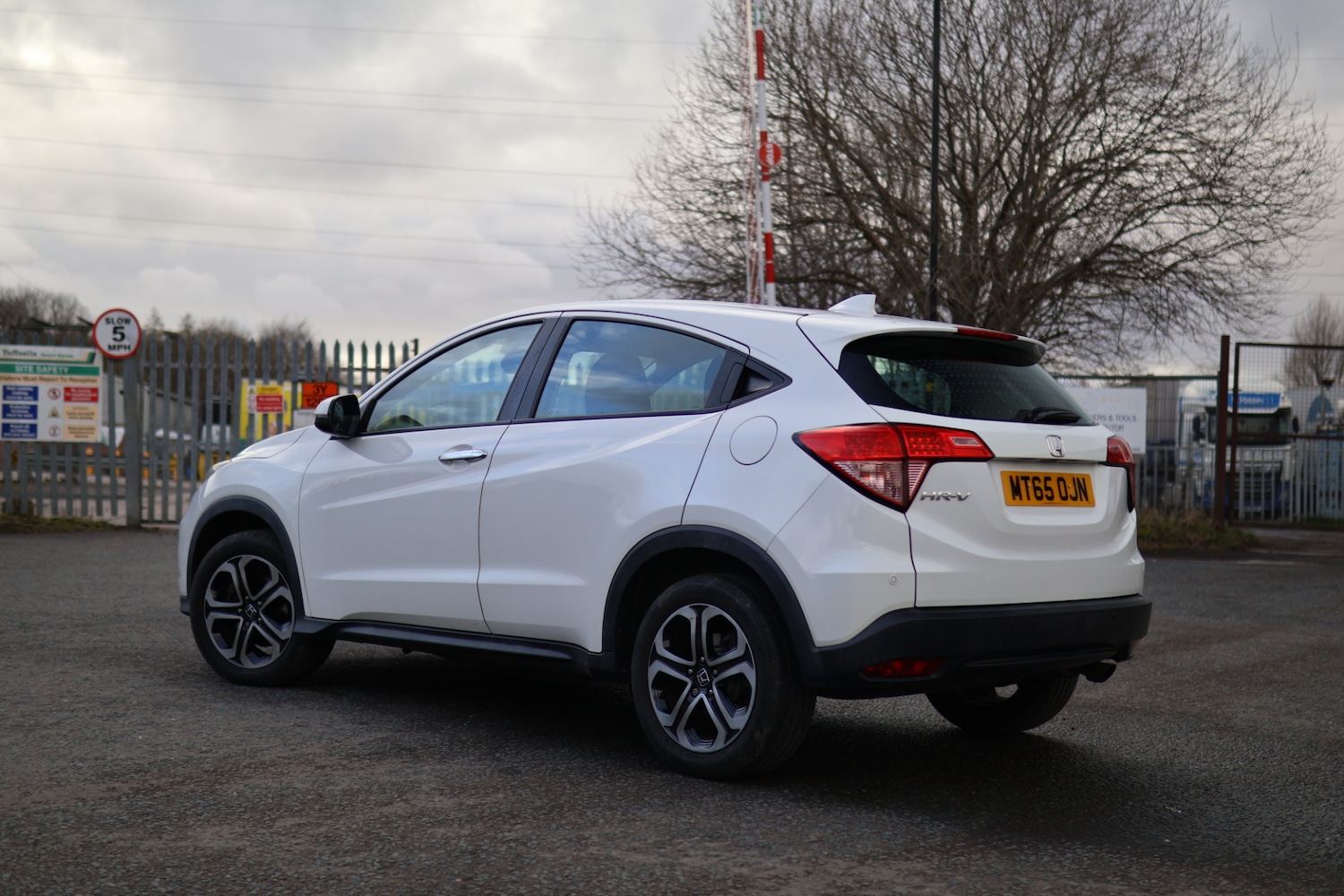 Used Honda HR-V 2015 for sale - 78166685: Photo 5
