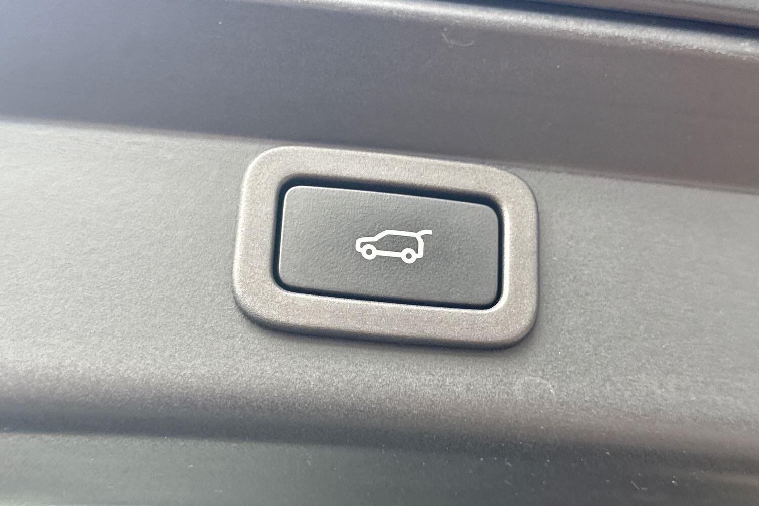 Vehicle 48