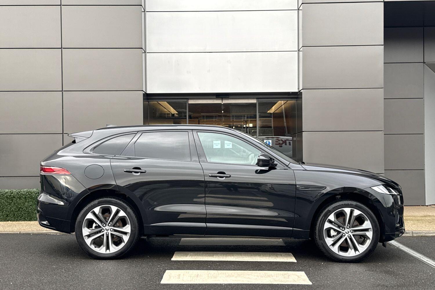 Used Jaguar F-Pace 2024 for sale - 76550904: Photo 2