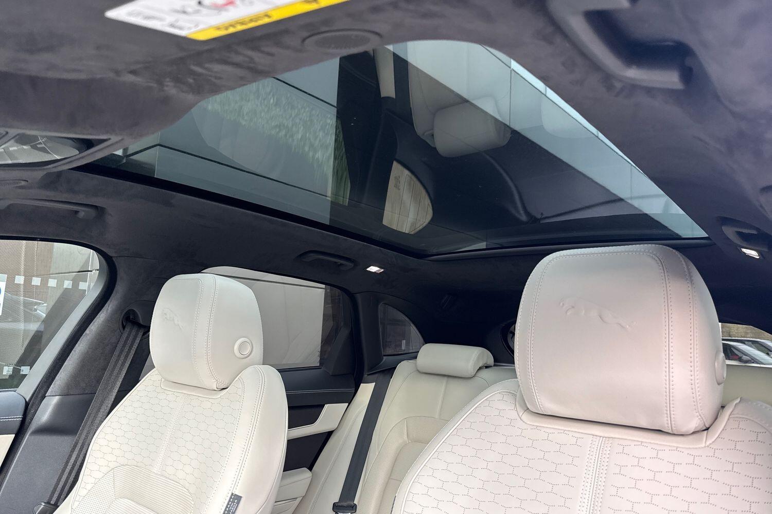 Used Jaguar F-Pace 2024 for sale - 76550904: Photo 52