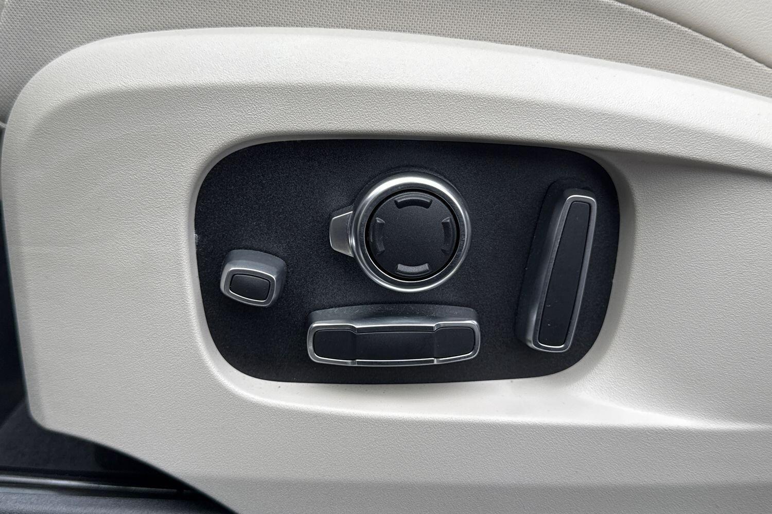 Used Jaguar F-Pace 2024 for sale - 76550904: Photo 53