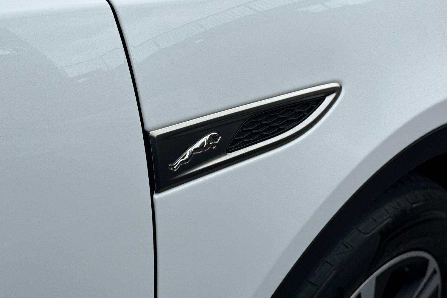 Used Jaguar E-Pace 2021 for sale - 76084336: Photo 26