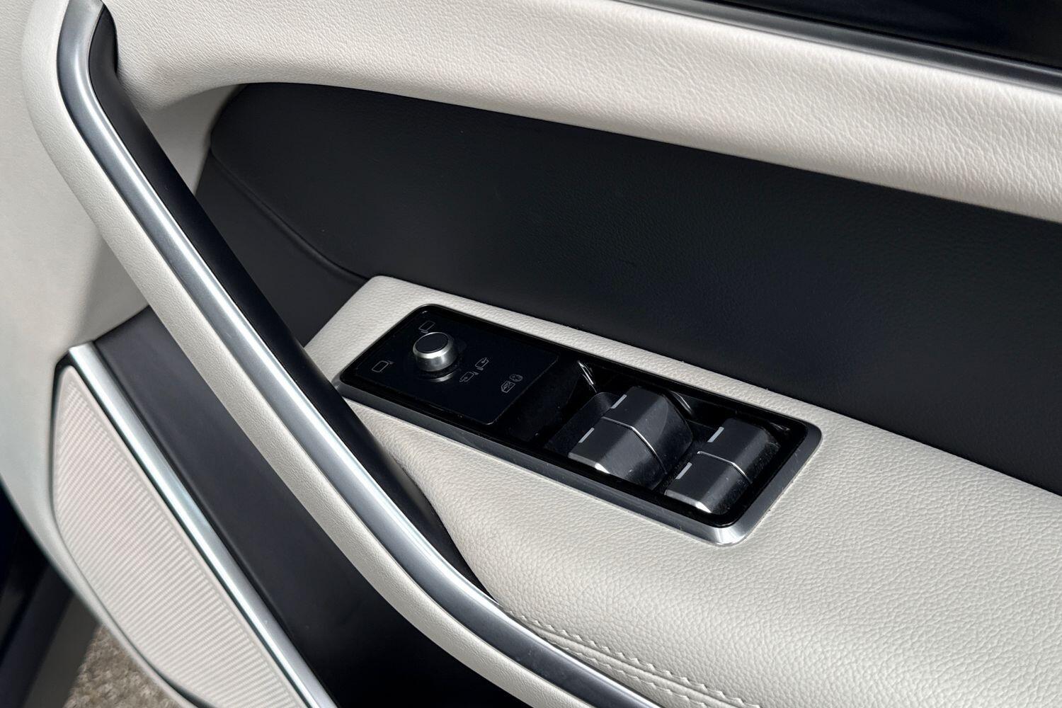 Used Jaguar F-Pace 2023 for sale - 76136607: Photo 17