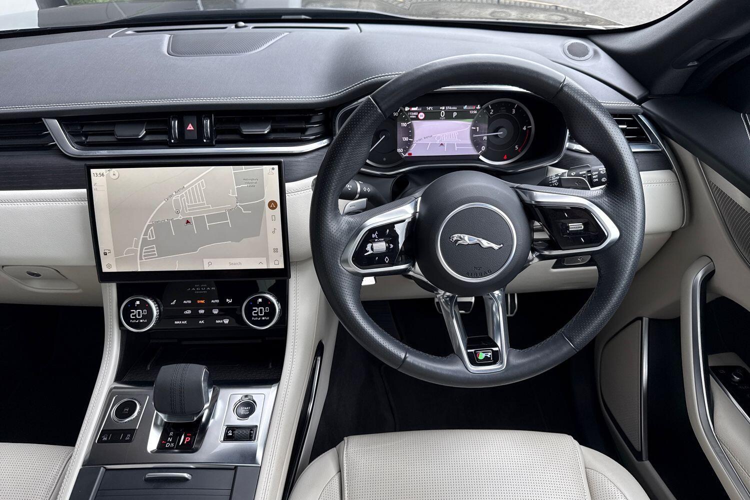 Used Jaguar F-Pace 2023 for sale - 76136607: Photo 21