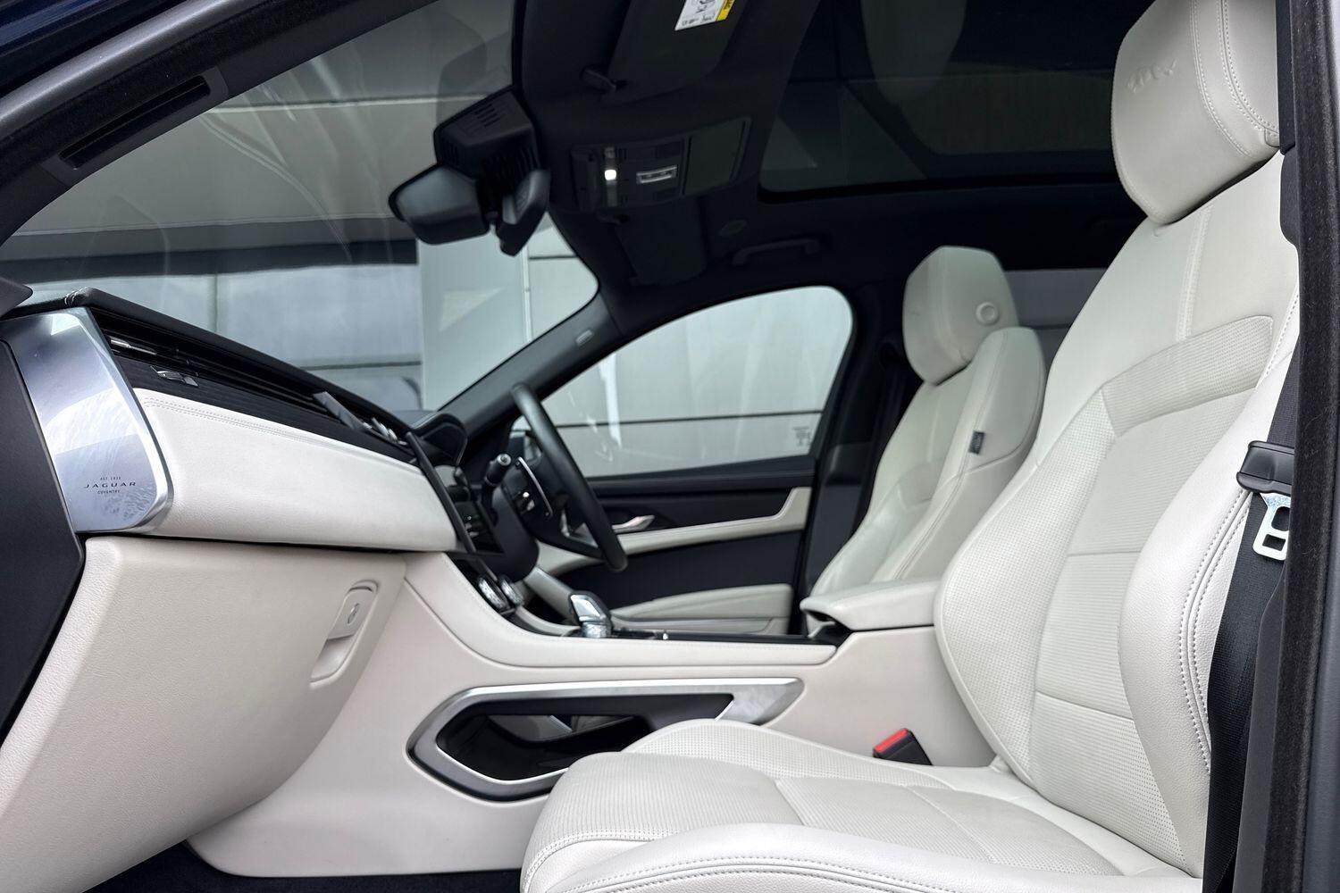 Used Jaguar F-Pace 2023 for sale - 76136607: Photo 49