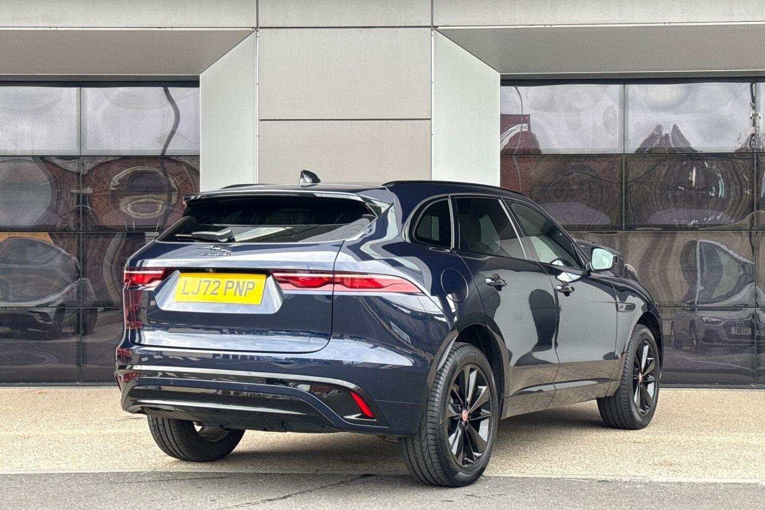 Used Jaguar F-Pace 2023 for sale - 76136607: Photo 6