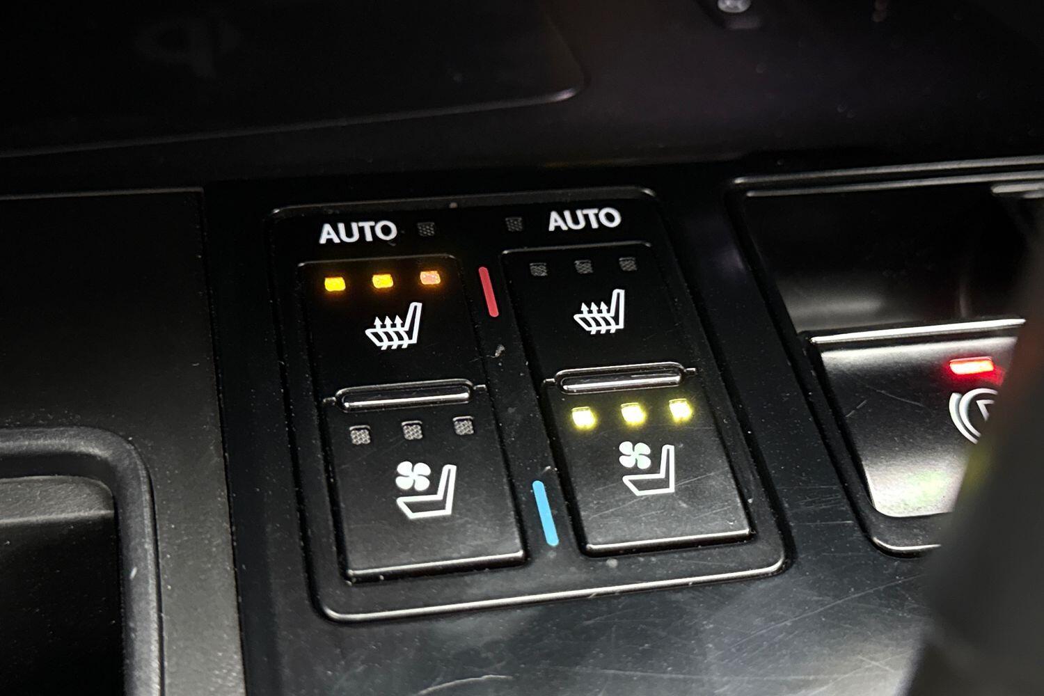 Used Lexus RX 2022 for sale - 76886622: Photo 63