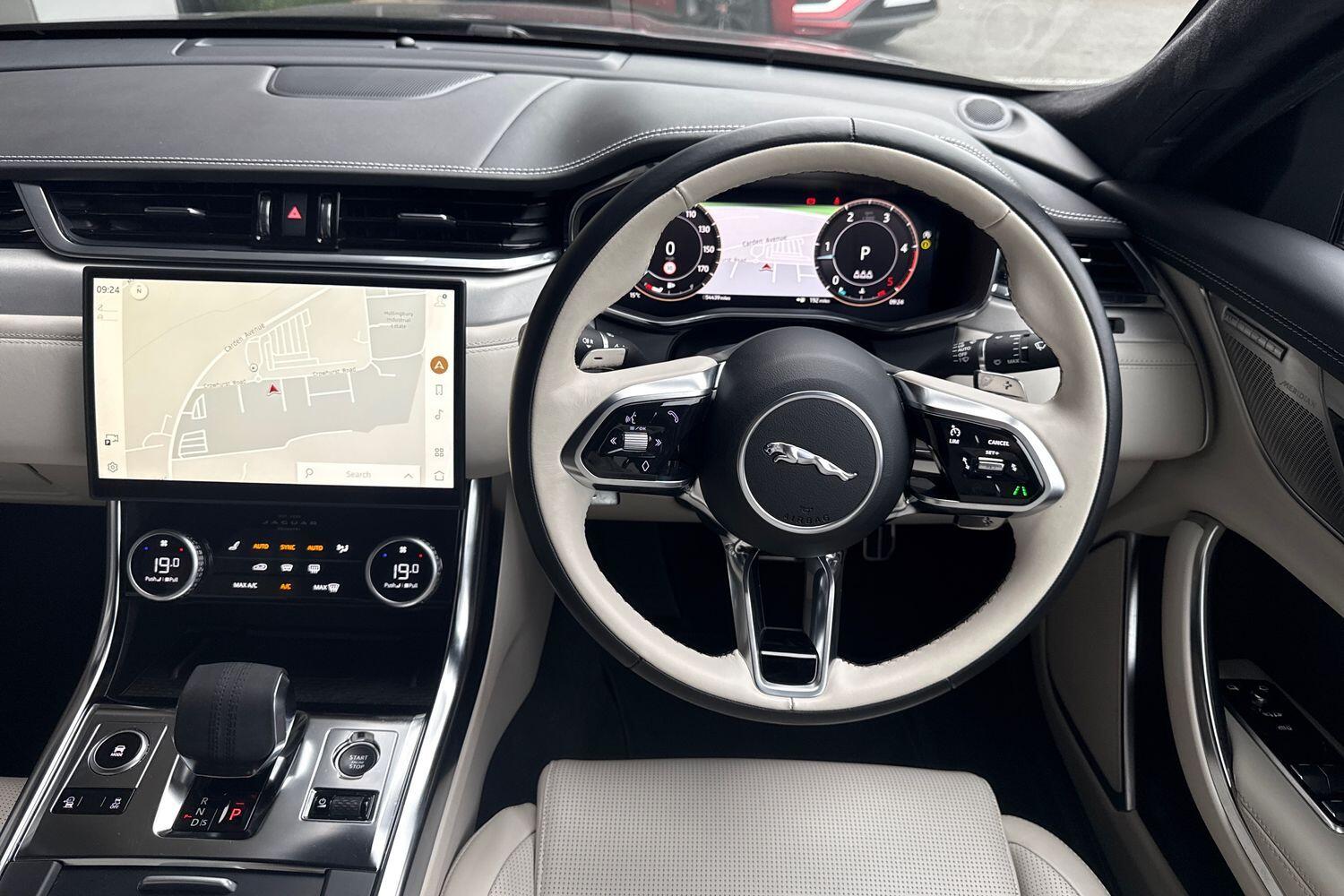 Used Jaguar XF 2024 for sale - 76200486: Photo 27