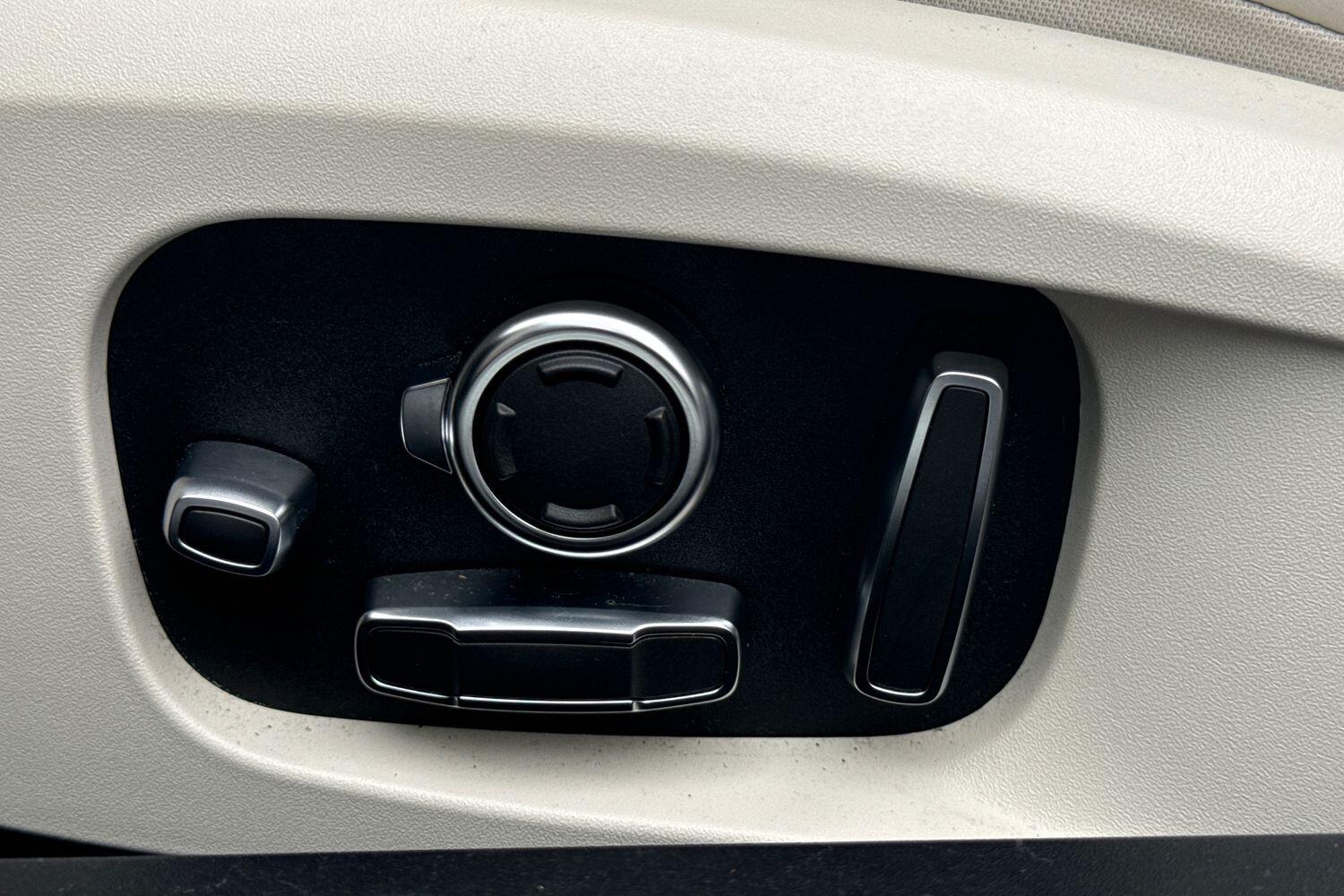 Used Jaguar XF 2024 for sale - 76200486: Photo 53