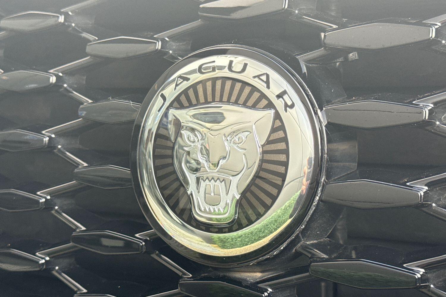 Used Jaguar E-Pace 2023 for sale - 76913019: Photo 27