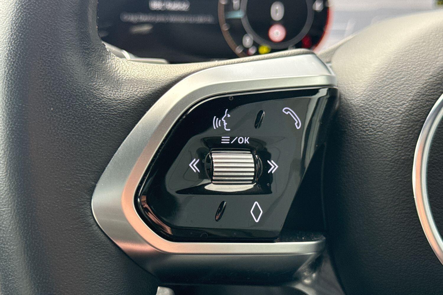 Used Jaguar E-Pace 2023 for sale - 76913019: Photo 31