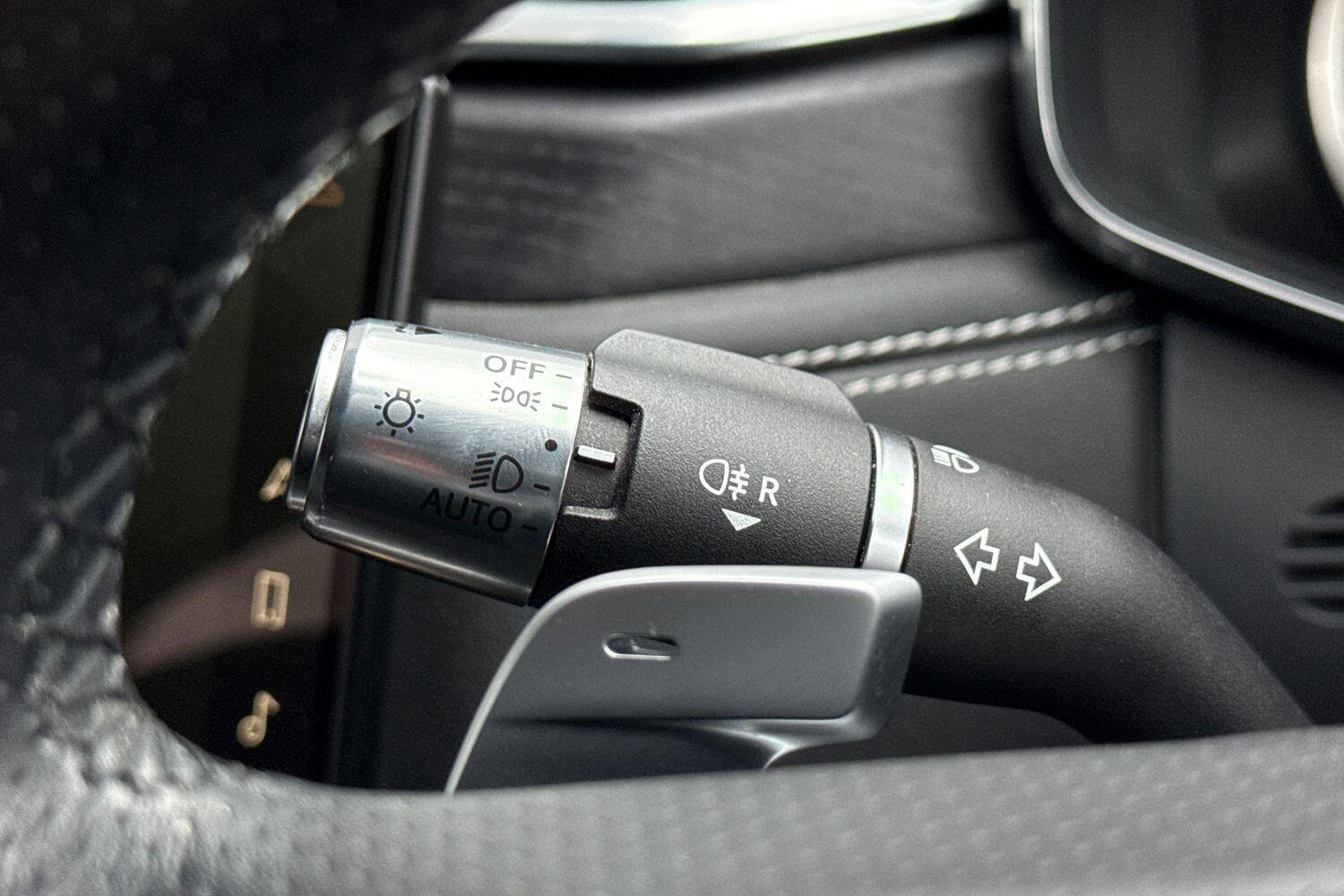 Used Jaguar F-Pace for sale - 77191223: Photo 34