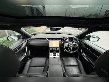 Used Jaguar F-Pace 2022 for sale - 77191223: Photo