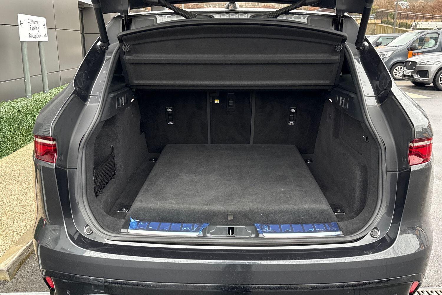 Used Jaguar F-Pace for sale - 77191223: Photo 40