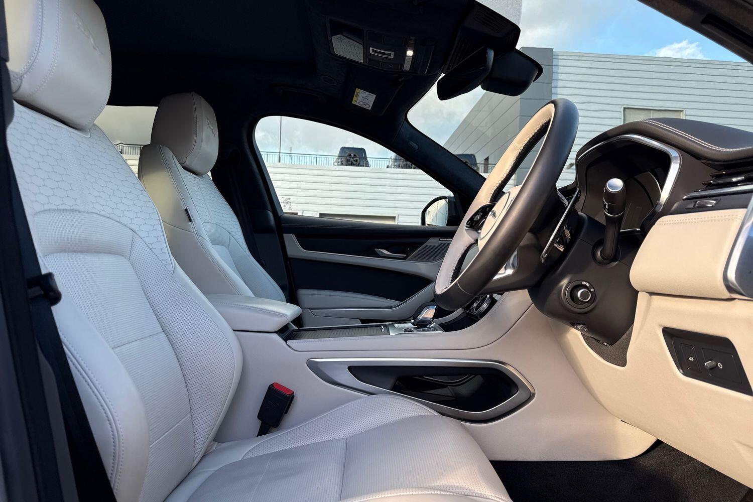 Used Jaguar F-Pace 2024 for sale - 77377523: Photo 17