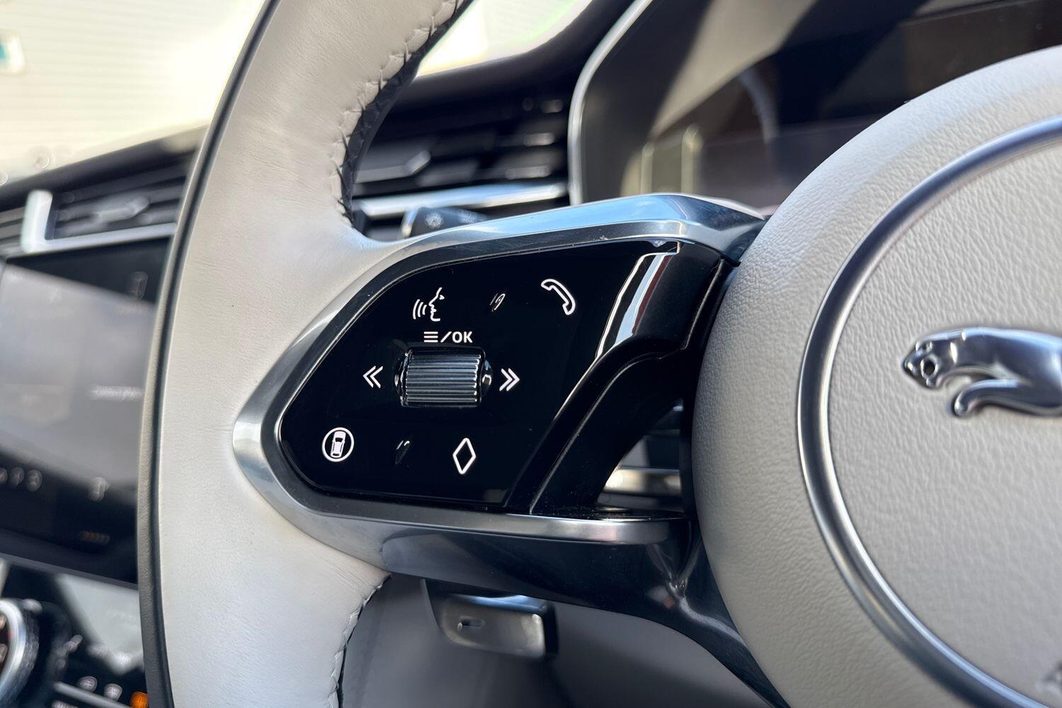 Used Jaguar F-Pace 2024 for sale - 77377523: Photo 43