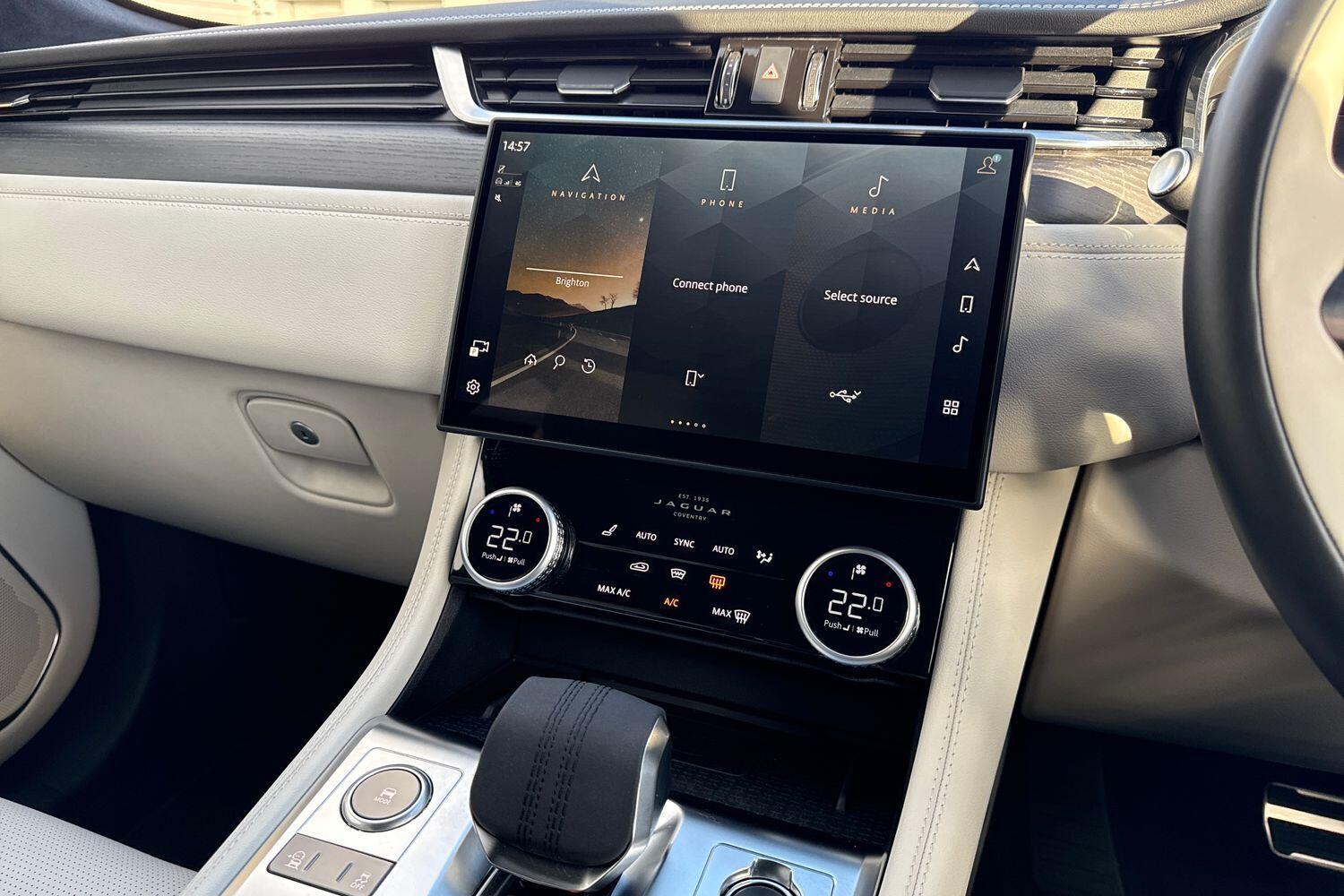 Used Jaguar F-Pace 2024 for sale - 77377523: Photo 48