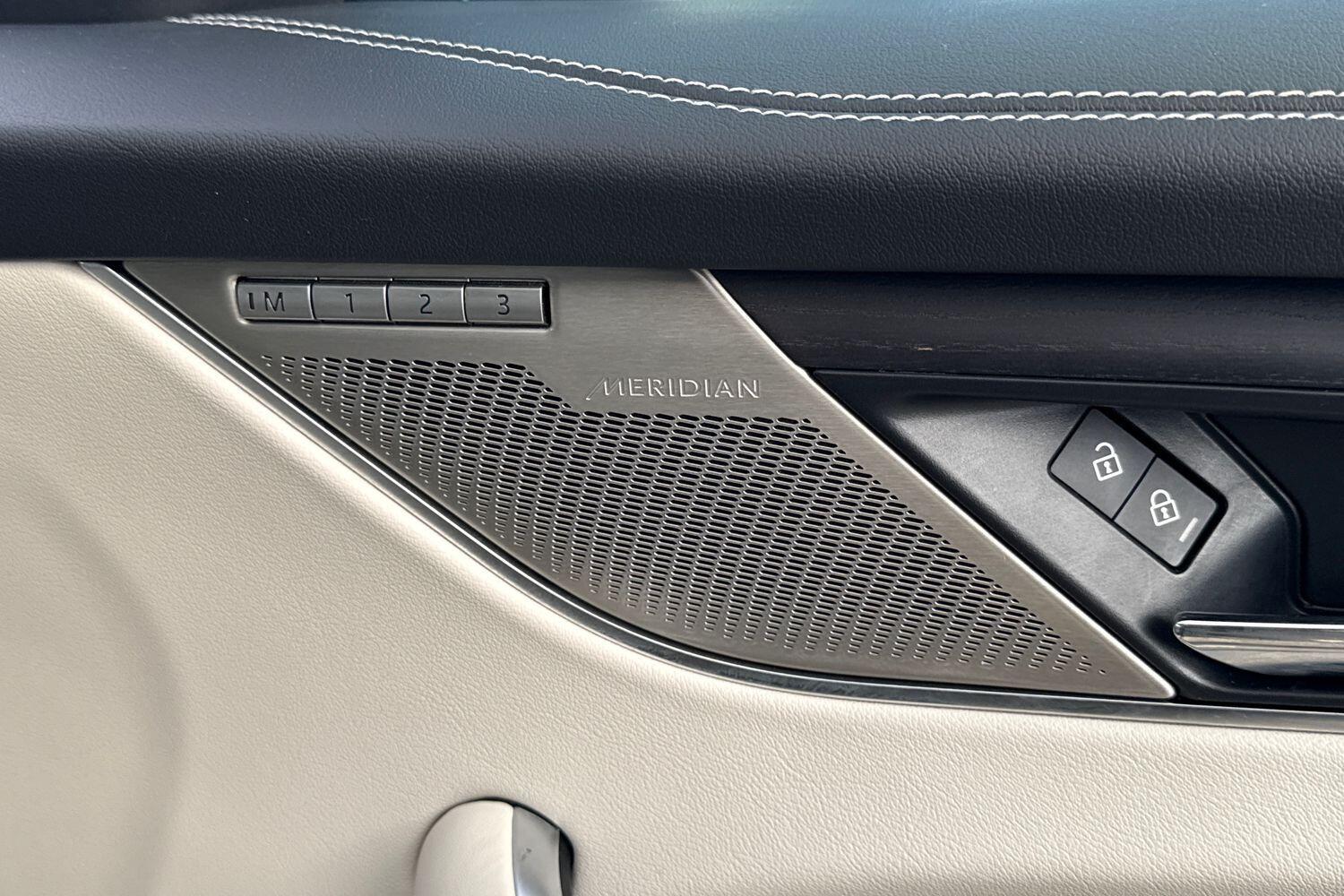 Used Jaguar F-Pace 2023 for sale - 77358850: Photo 24