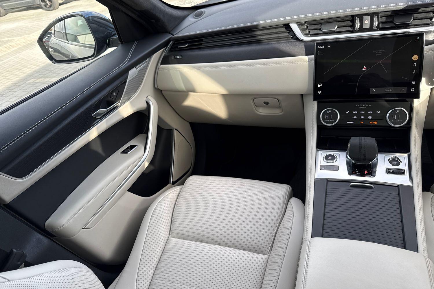 Used Jaguar F-Pace 2023 for sale - 77358850: Photo 50