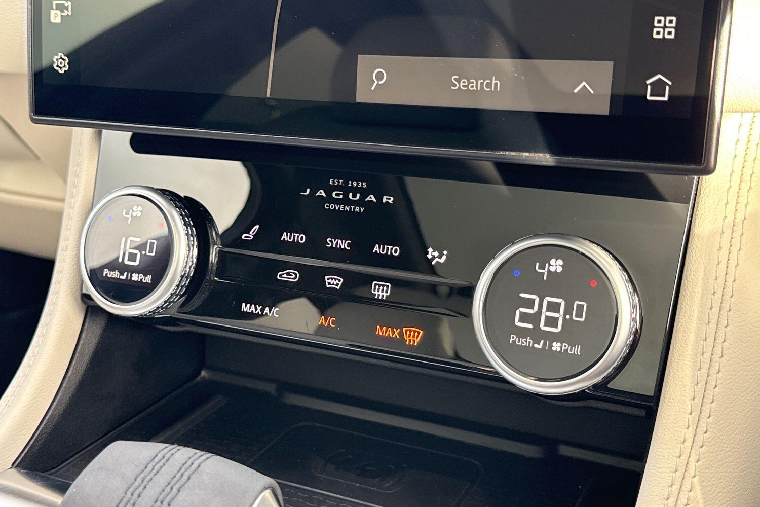 Used Jaguar F-Pace 2023 for sale - 77358850: Photo 56