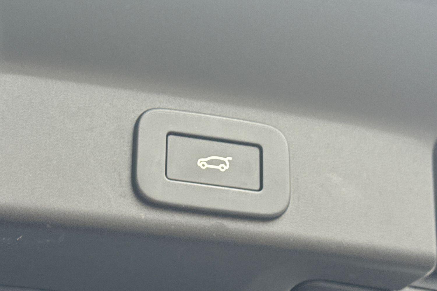 Used Jaguar F-Pace 2023 for sale - 76159151: Photo 35
