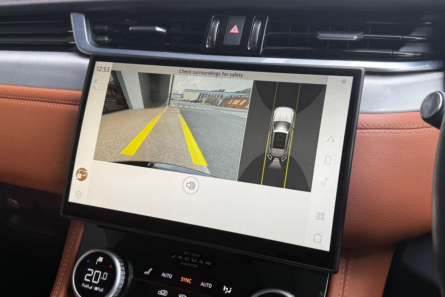 Used Jaguar F-Pace 2023 for sale - 76159151: Photo 4