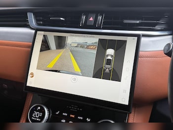 Used Jaguar F-Pace 2023 for sale - 76159151: Photo 4