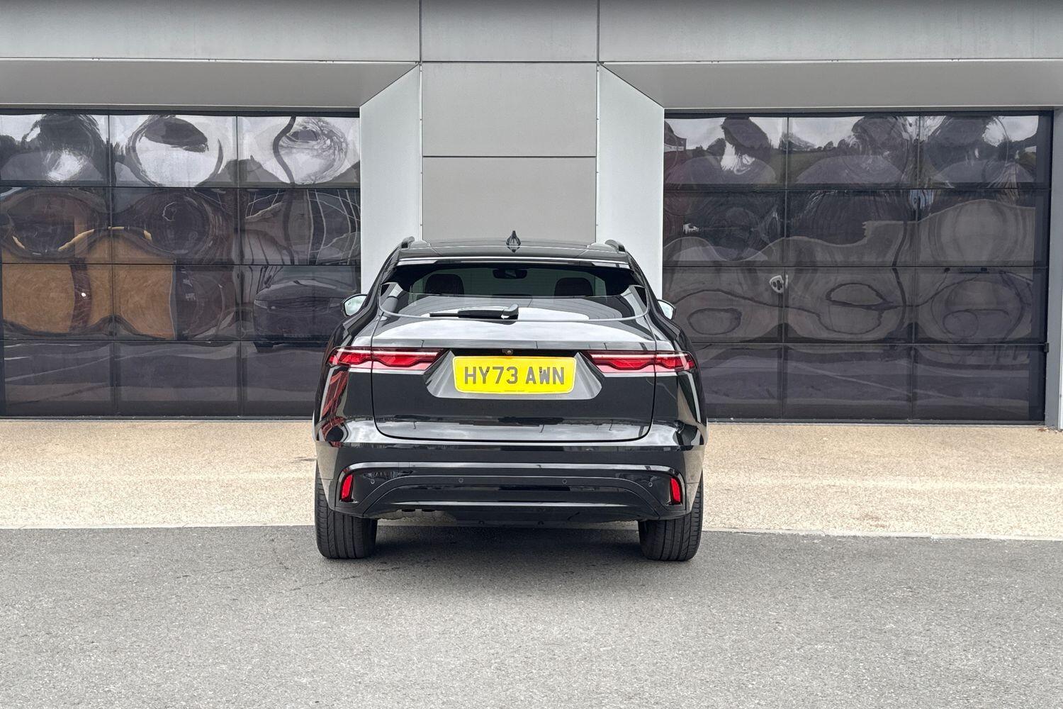 Used Jaguar F-Pace 2023 for sale - 76159151: Photo 7