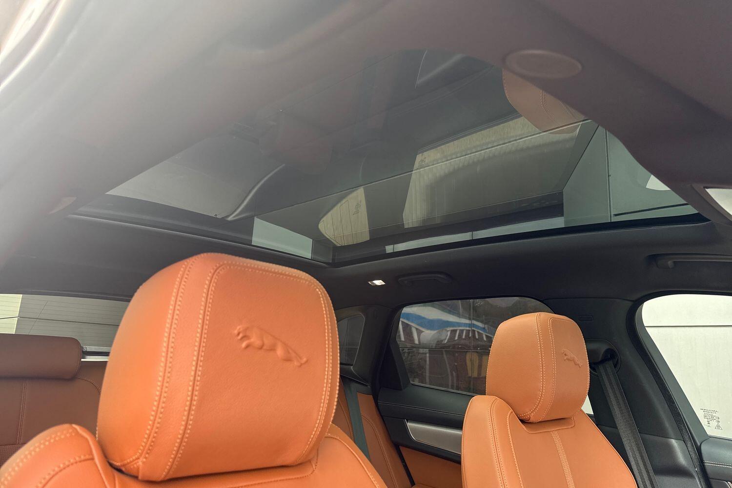 Used Jaguar F-Pace 2023 for sale - 76159151: Photo 9