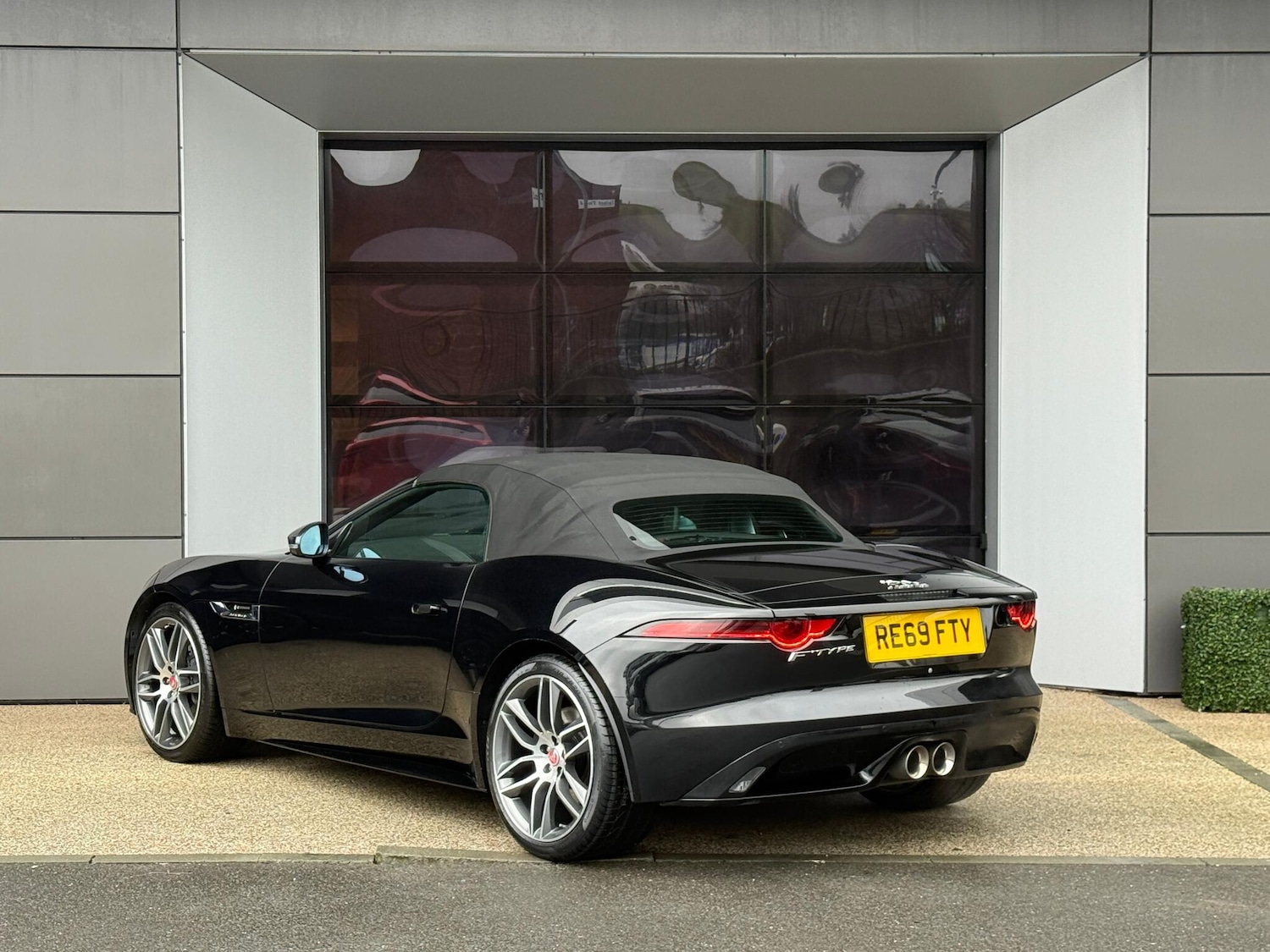 Used Jaguar F-Type 2020 for sale - 77523542: Photo 15