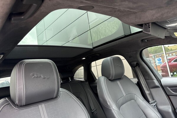 Used Jaguar F-Pace 2021 for sale - 75258529: Photo 14