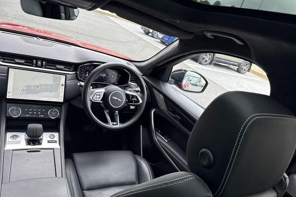 Used Jaguar F-Pace 2021 for sale - 75258529: Photo 50
