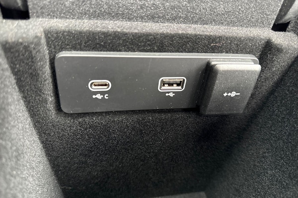 Used Jaguar F-Pace 2021 for sale - 75258529: Photo 66