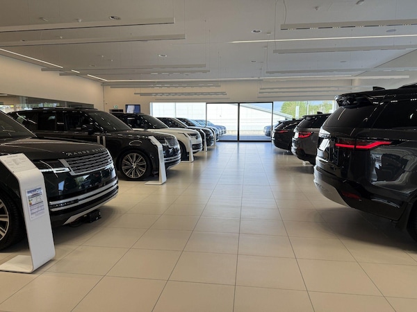 Used Jaguar F-Pace 2021 for sale - 75258529: Photo 83