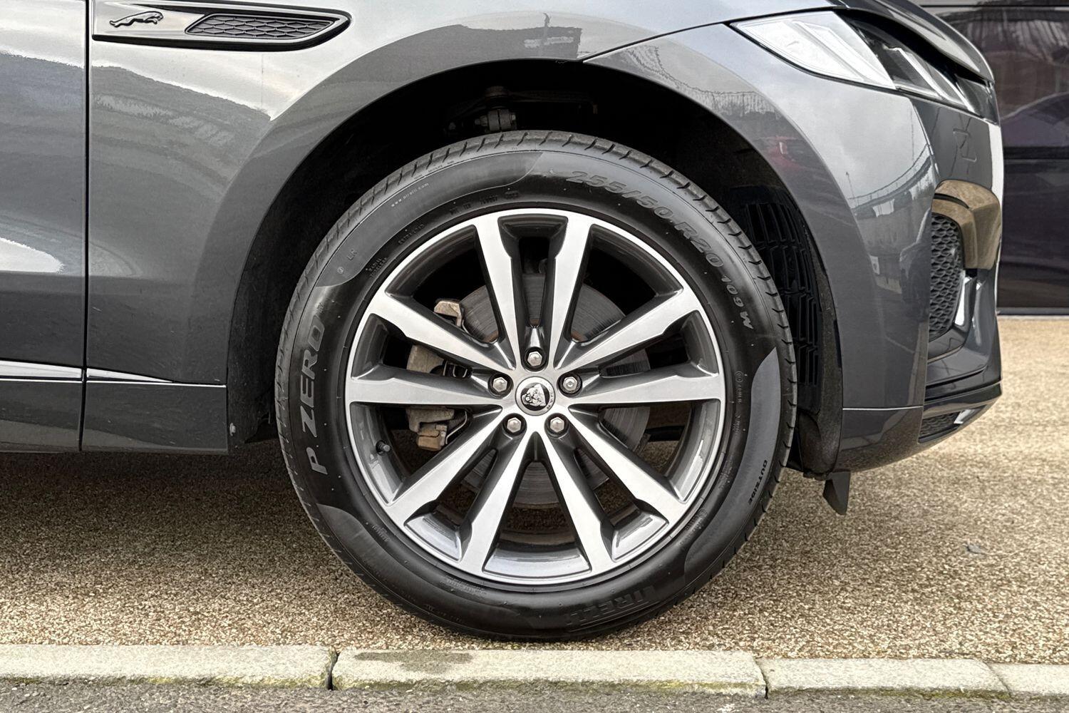 Used Jaguar F-Pace 2023 for sale - 77387492: Photo 17