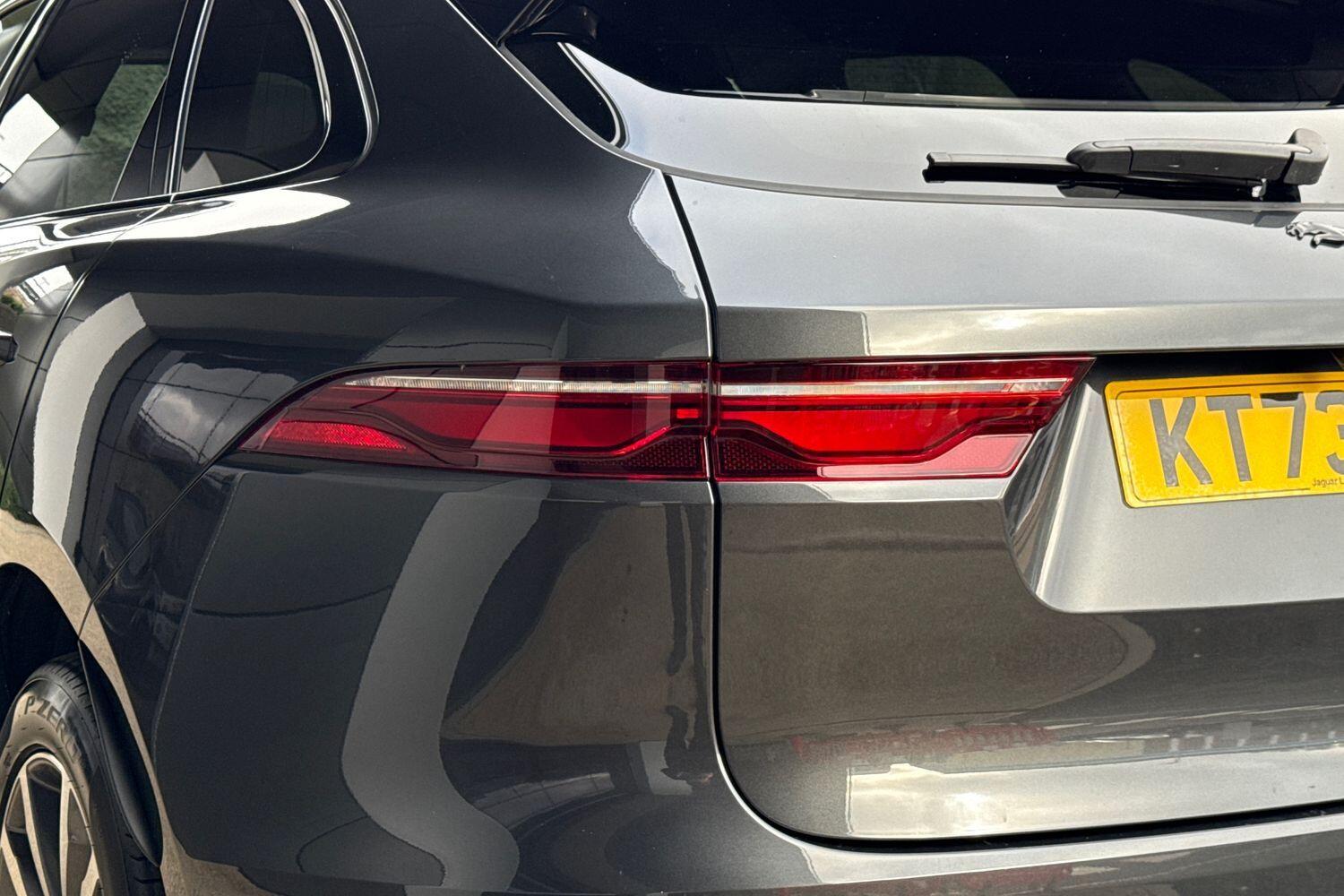 Used Jaguar F-Pace 2023 for sale - 77387492: Photo 27