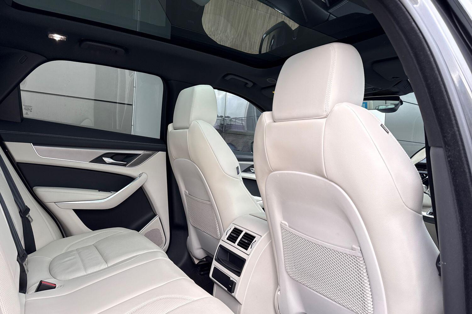 Used Jaguar F-Pace 2023 for sale - 77387492: Photo 34