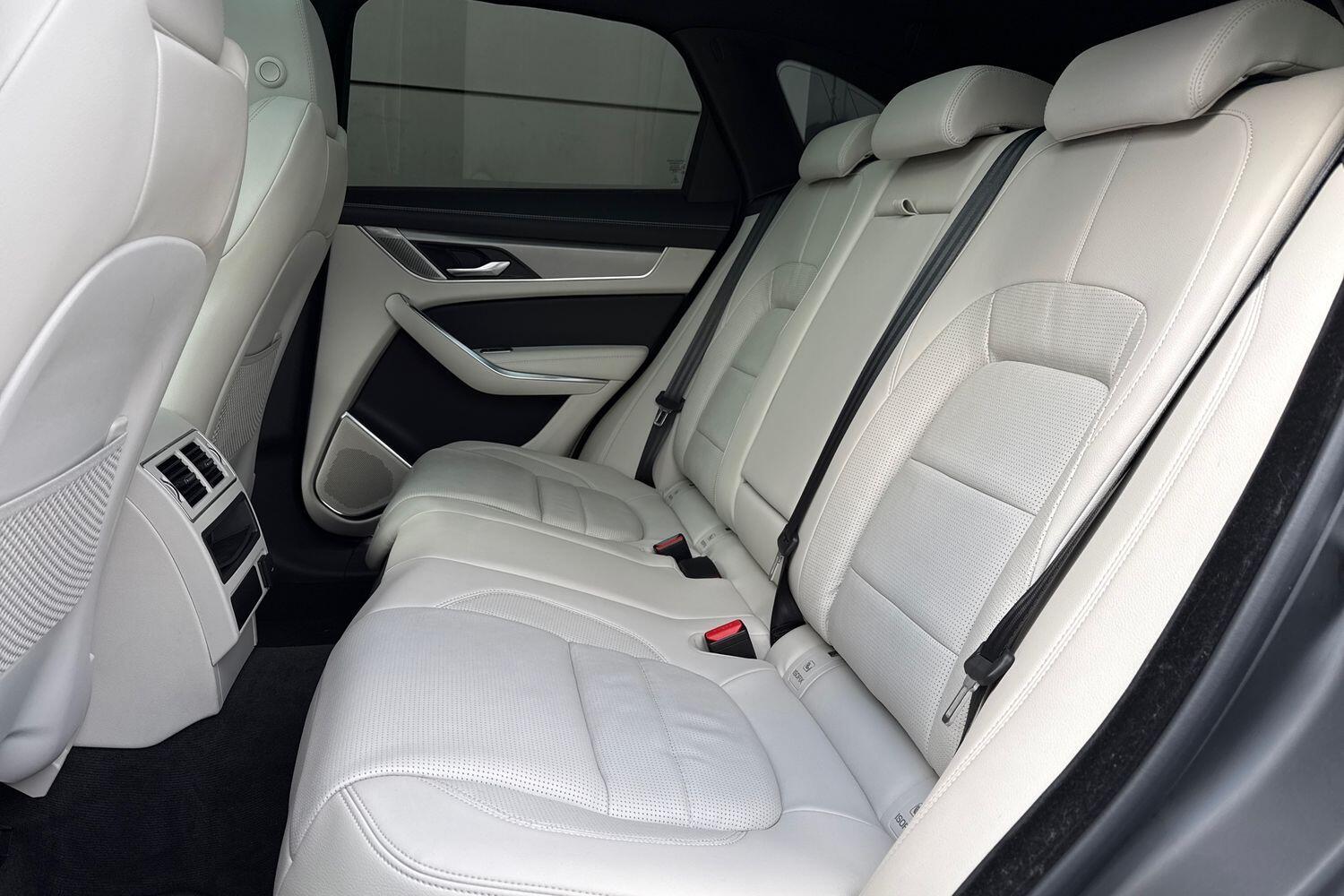 Used Jaguar F-Pace 2023 for sale - 77387492: Photo 38