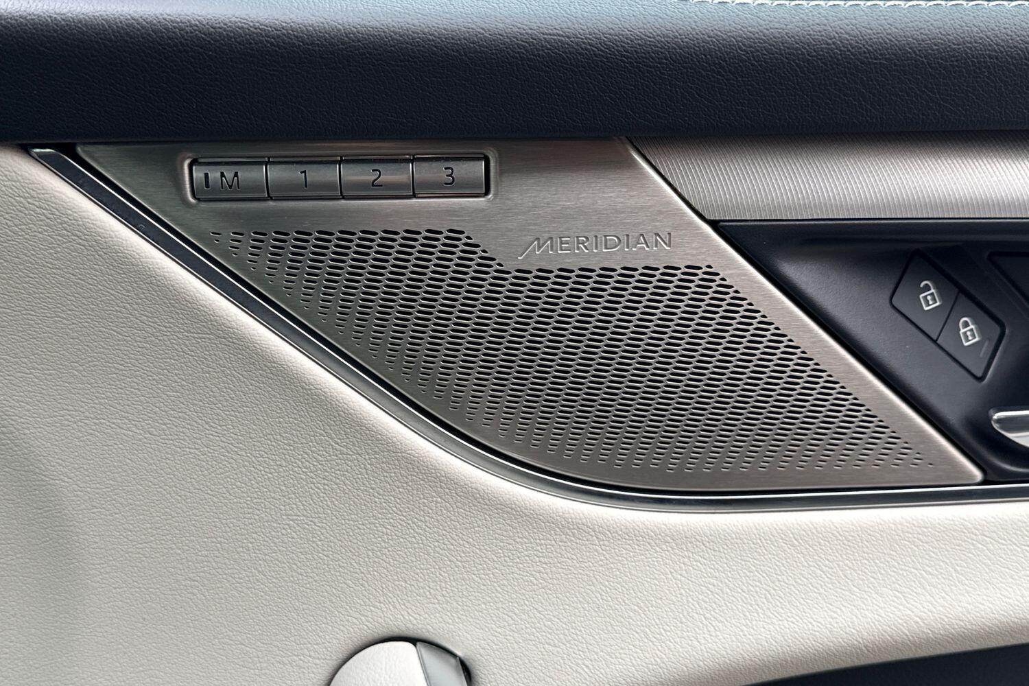 Used Jaguar F-Pace 2023 for sale - 77387492: Photo 49