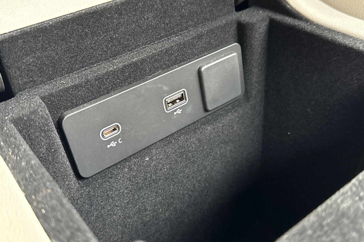 Used Jaguar F-Pace 2023 for sale - 77387492: Photo 53