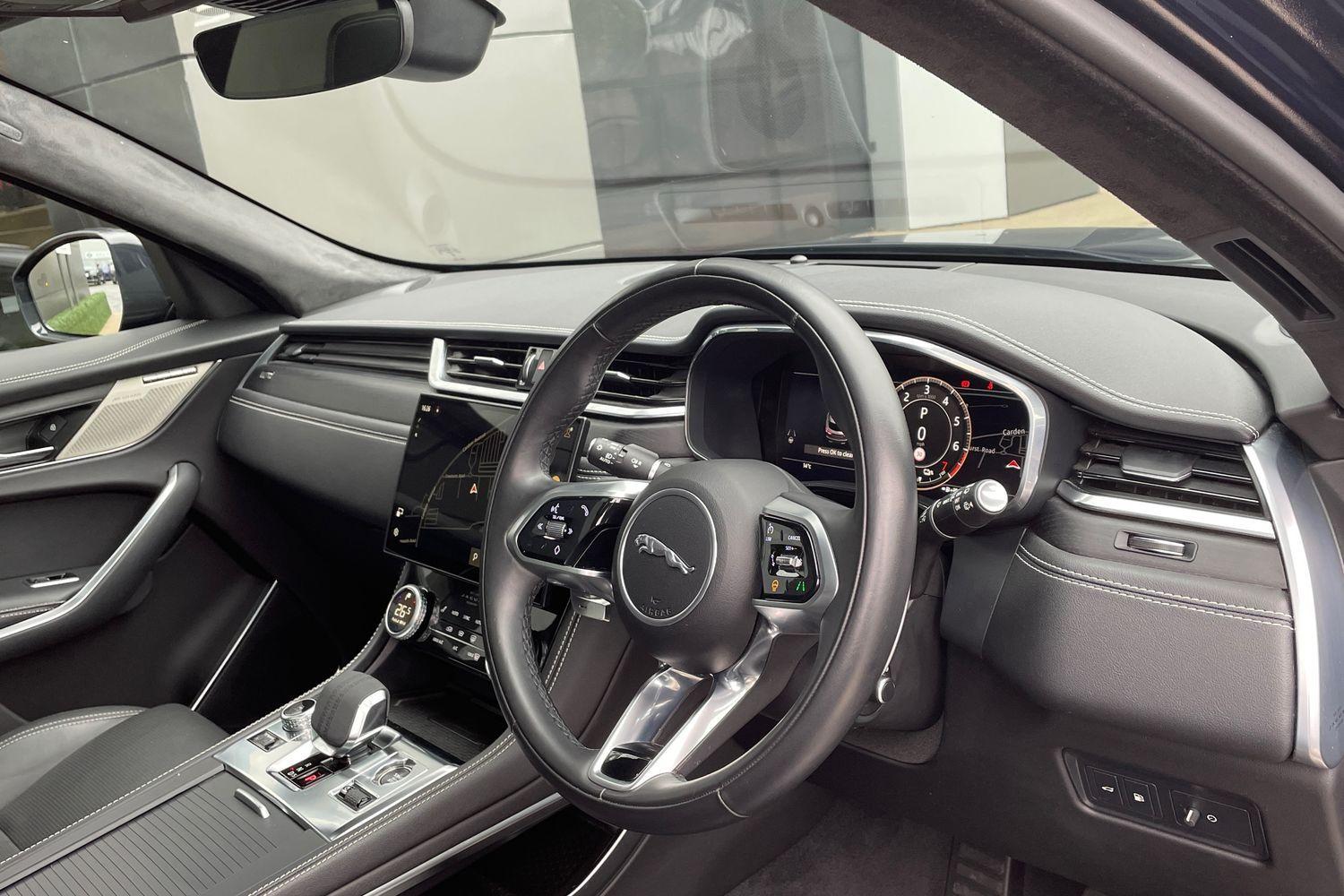 Used Jaguar F-Pace 2023 for sale - 76645793: Photo 18