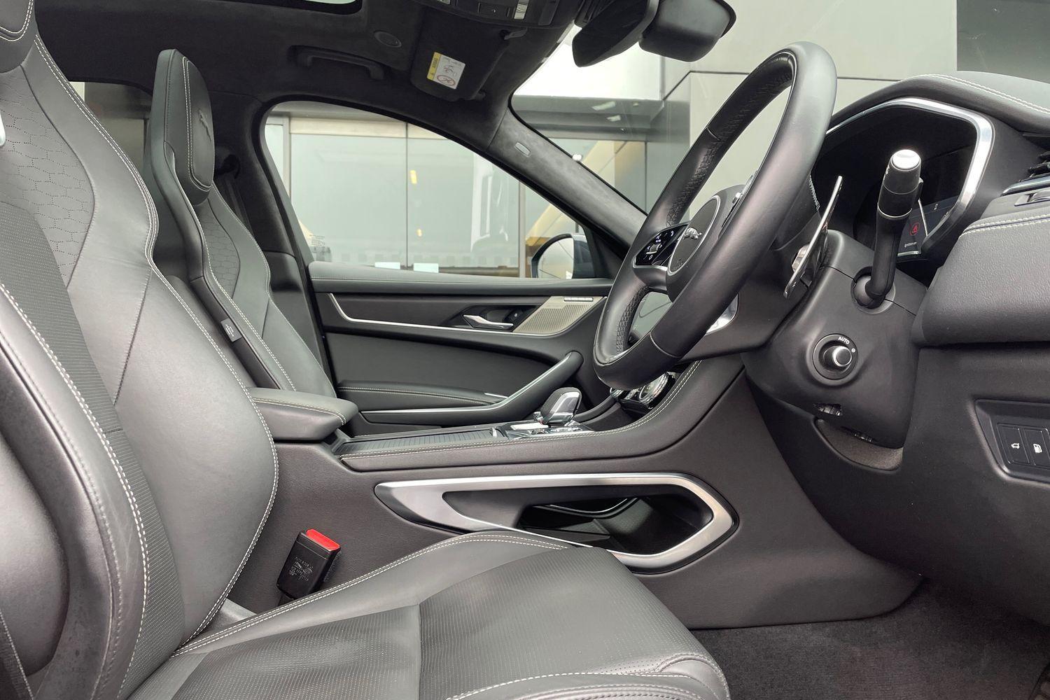 Used Jaguar F-Pace 2023 for sale - 76645793: Photo 19