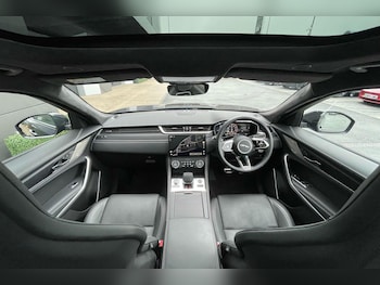 Used Jaguar F-Pace 2023 for sale - 76645793: Photo