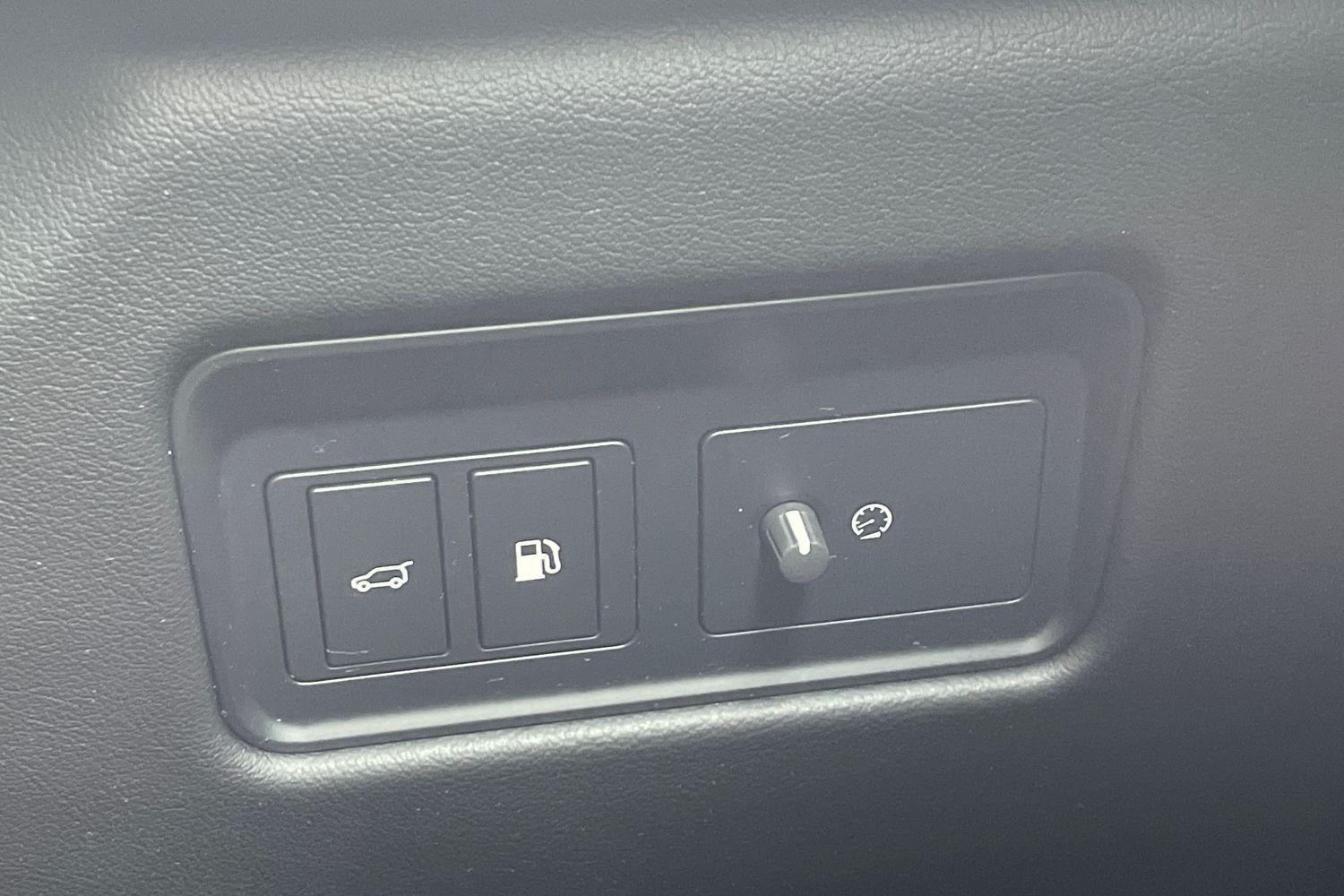 Used Jaguar F-Pace 2023 for sale - 76645793: Photo 64