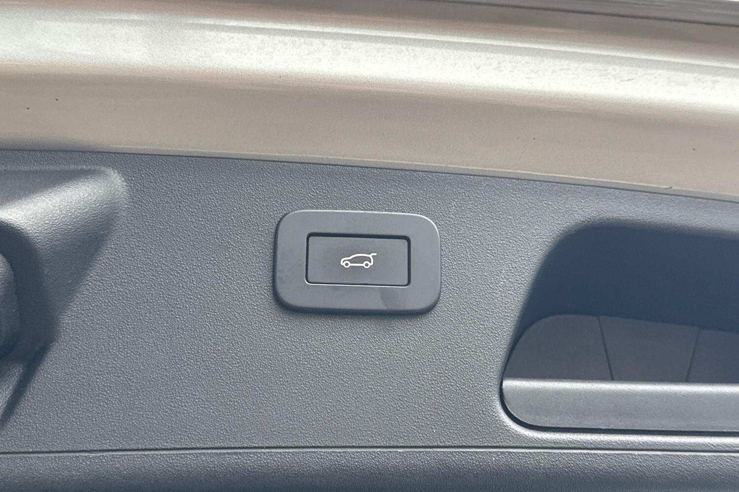 Vehicle 46