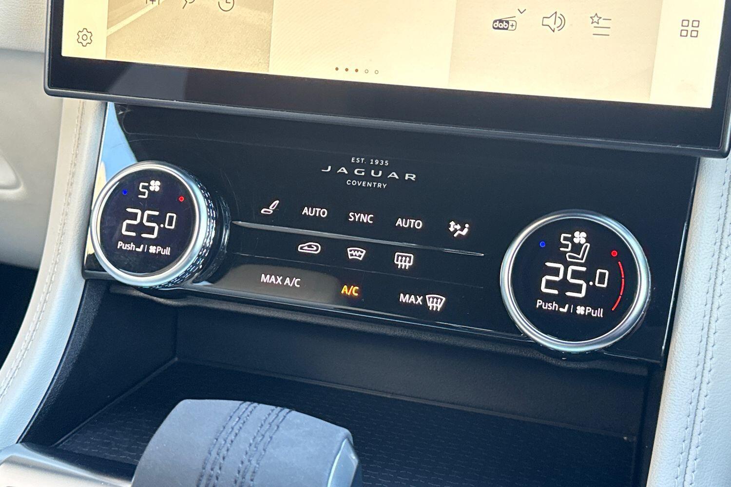 Used Jaguar F-Pace 2022 for sale - 77496972: Photo 46