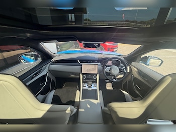 Used Jaguar F-Pace 2024 for sale - 75553321: Photo